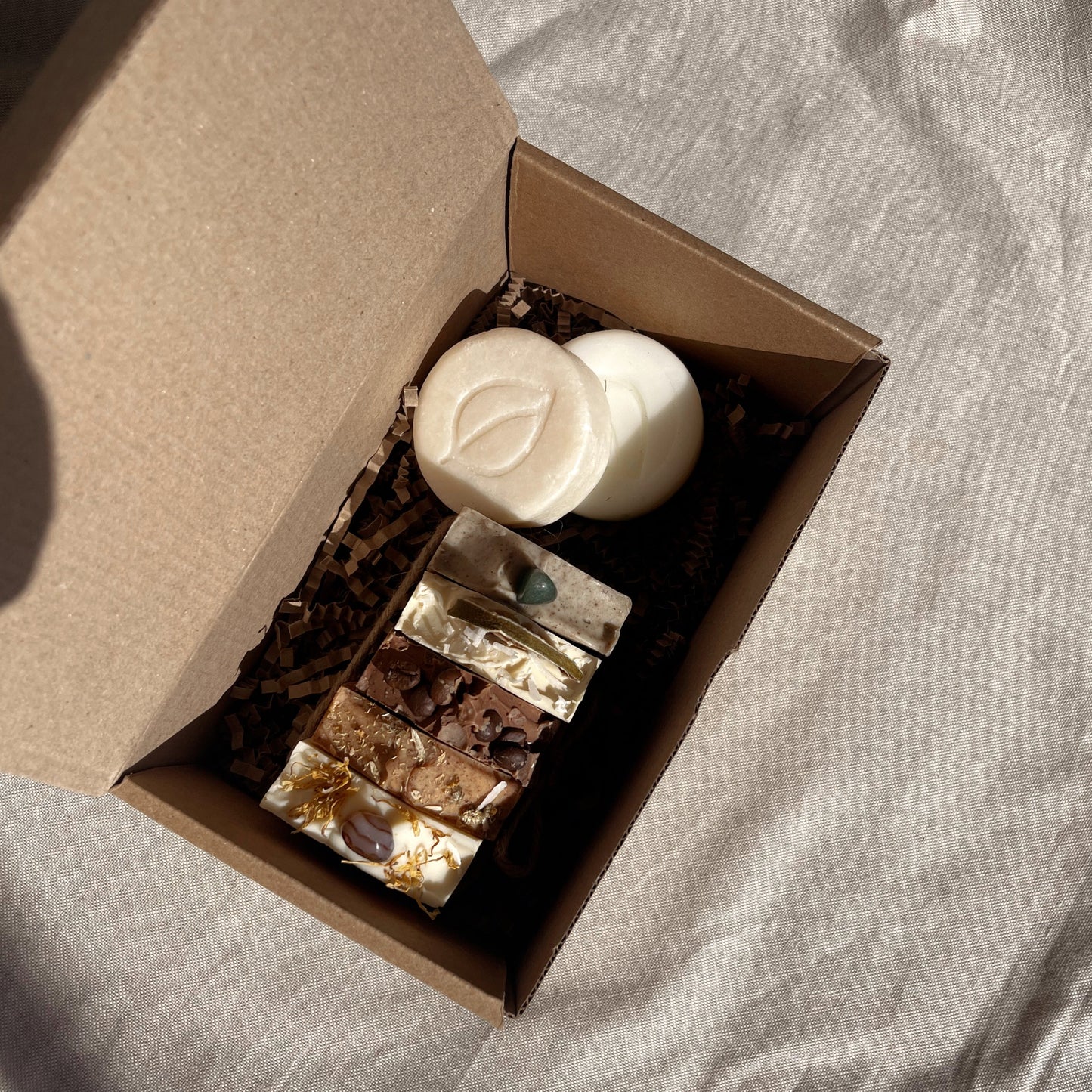 Set de Jabones Decorados + Shampoo & Acondicionador
